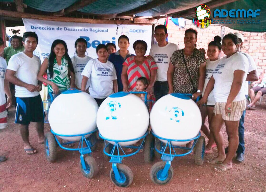 BENIINFORMA's tweet photo. TRES FAMILIAS DE SAN RAMÓN SE BENEFICIARON CON CARRITOS SOMOCEROS https://t.co/bOK9Jv7Dpw