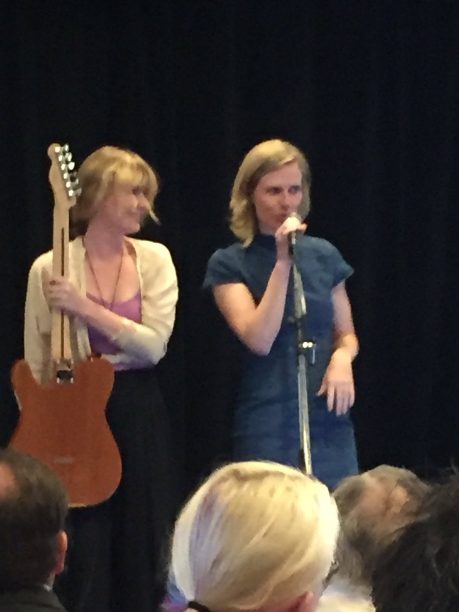 CanadaTREPS's tweet photo. Laura from @sidedooraccess pitching with a house concert demo from @jenngrantmusic #PropelDemoDay. Thx @propelict. https://t.co/6Wdba2a5TF
