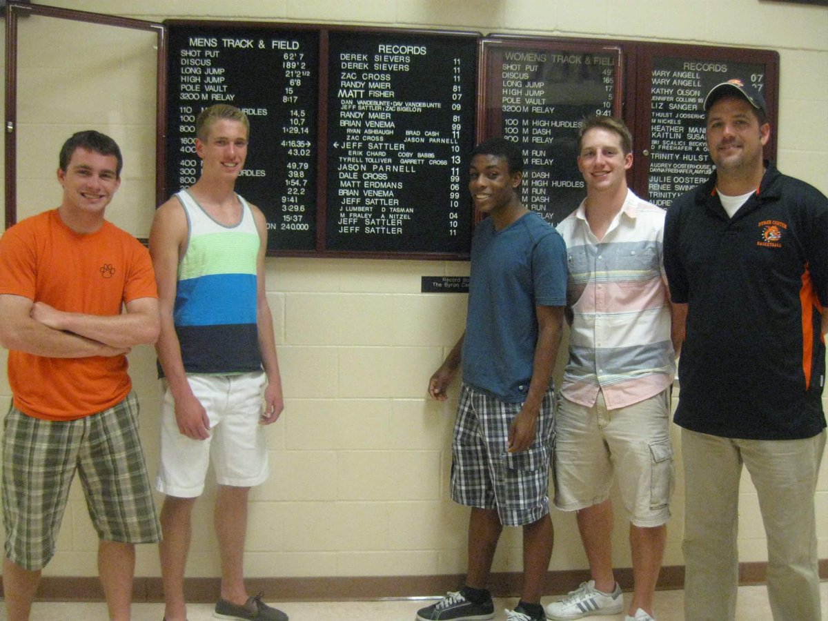 BC_BulldogPower's tweet photo. alumni Track and Field memories... fun time! #CoachReinstein https://t.co/j7VFvatZHK