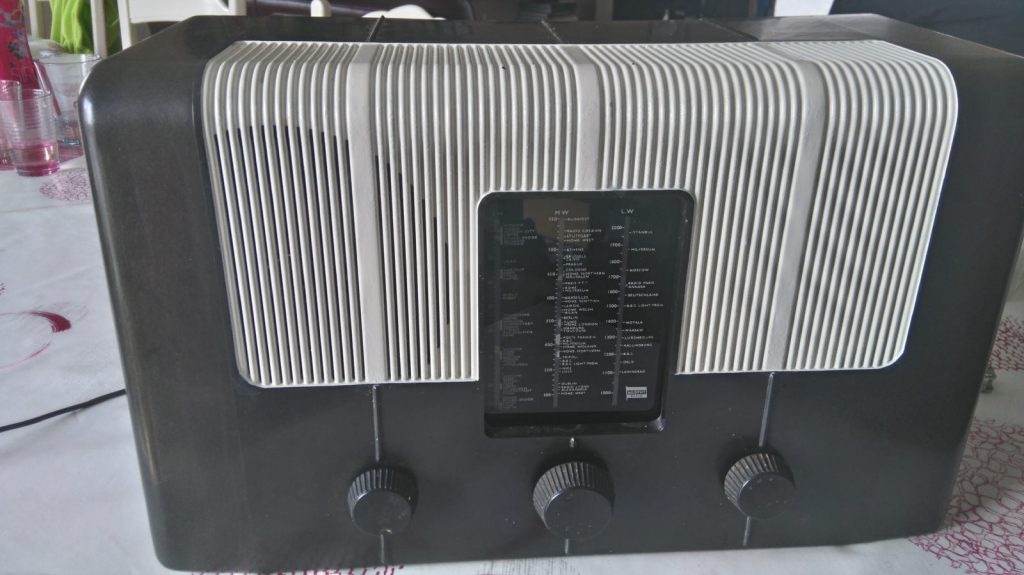 Hifiberry On Twitter Vintage Radio Or Singing Bathroom Ceiling