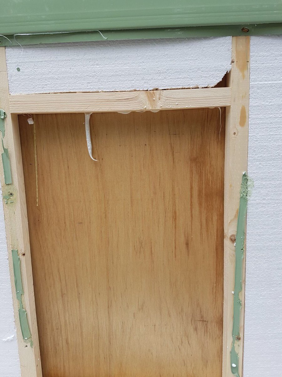 louisebro9's tweet photo. @WillerbyHH what you get Willerby when you fail to investigate properly! 12 mths damage due to water ingress. Replace or refund - appalling https://t.co/sRa9c7apUQ