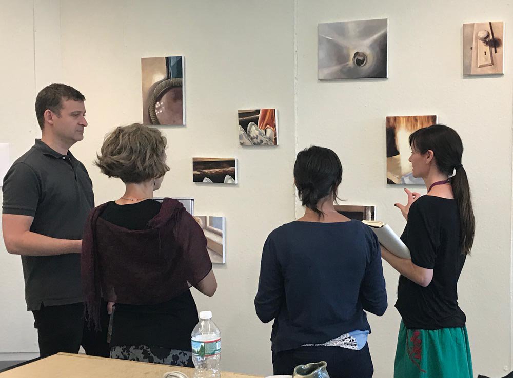 LucindaBliss's tweet photo. #NHIAMFA #ResidencyMagic
Cross Disciplinary critique with #PeterRostovsky! https://t.co/pnmhRwqkYQ