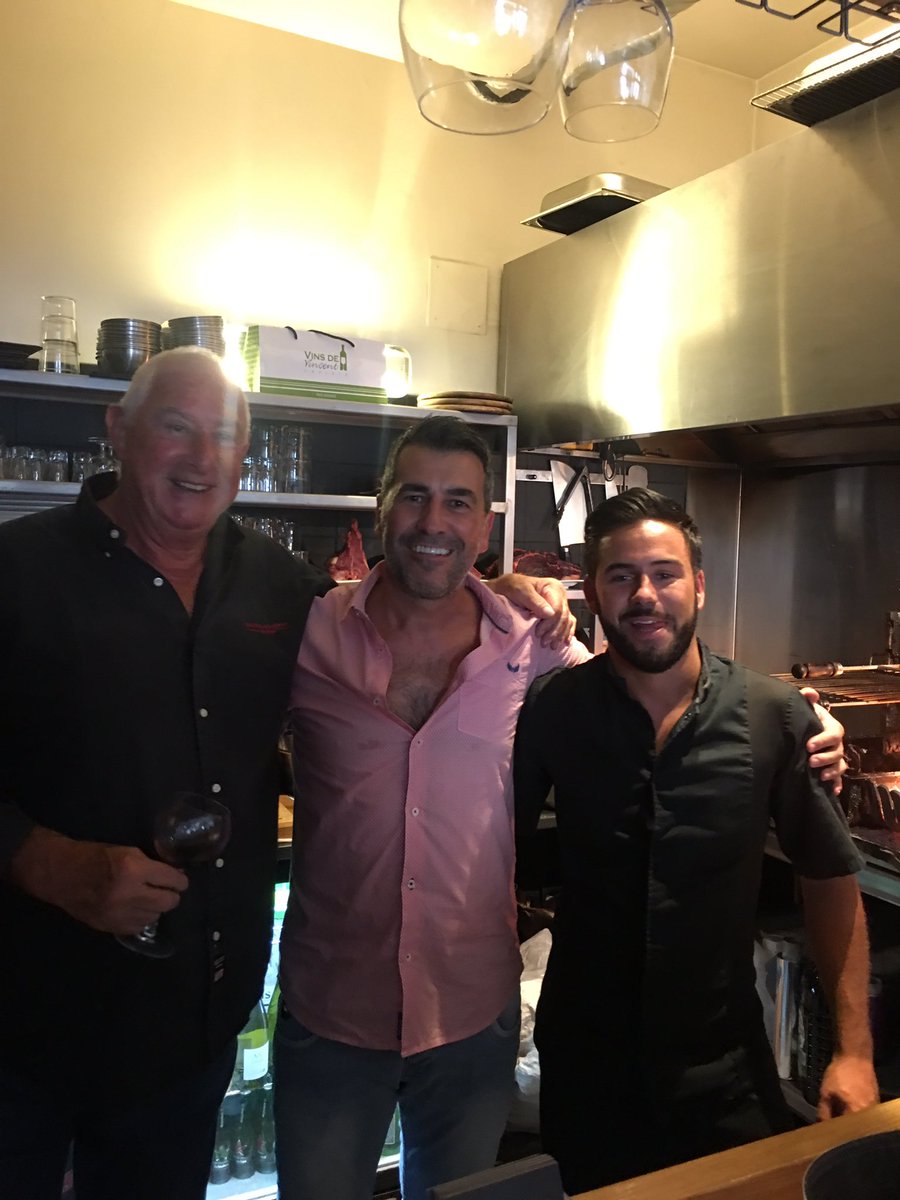 Haragia64's tweet photo. #chezramina a l'inauguration du restaurant #Haragia à #biarritz https://t.co/SIqeFbTylp