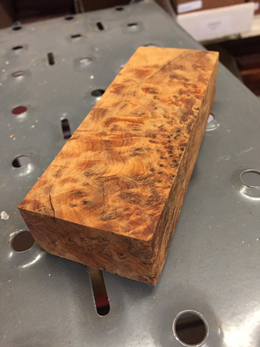 BellForestProd's tweet photo. #ThuyaBurl is absolutely gorgeous! Check out our selection https://t.co/N4iGN1sL4f.
#bellforest #bfp #knifeblank #exotic #woodworking https://t.co/mtE23pTJm7
