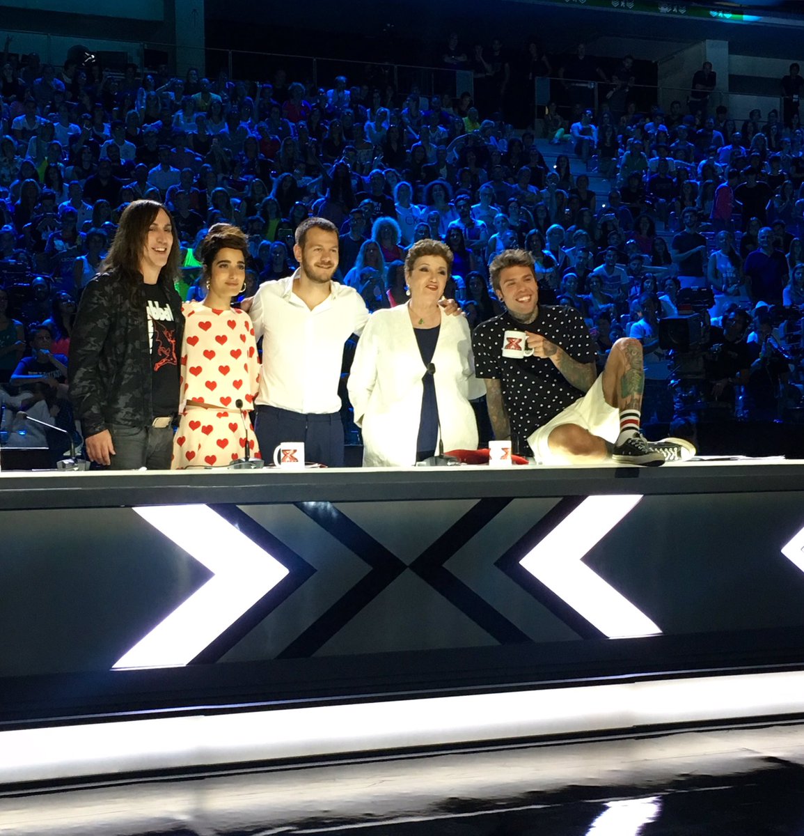 XFactor_Italia's tweet photo. #XF11 SQUAD 🤘 https://t.co/vRrBHLLxUw