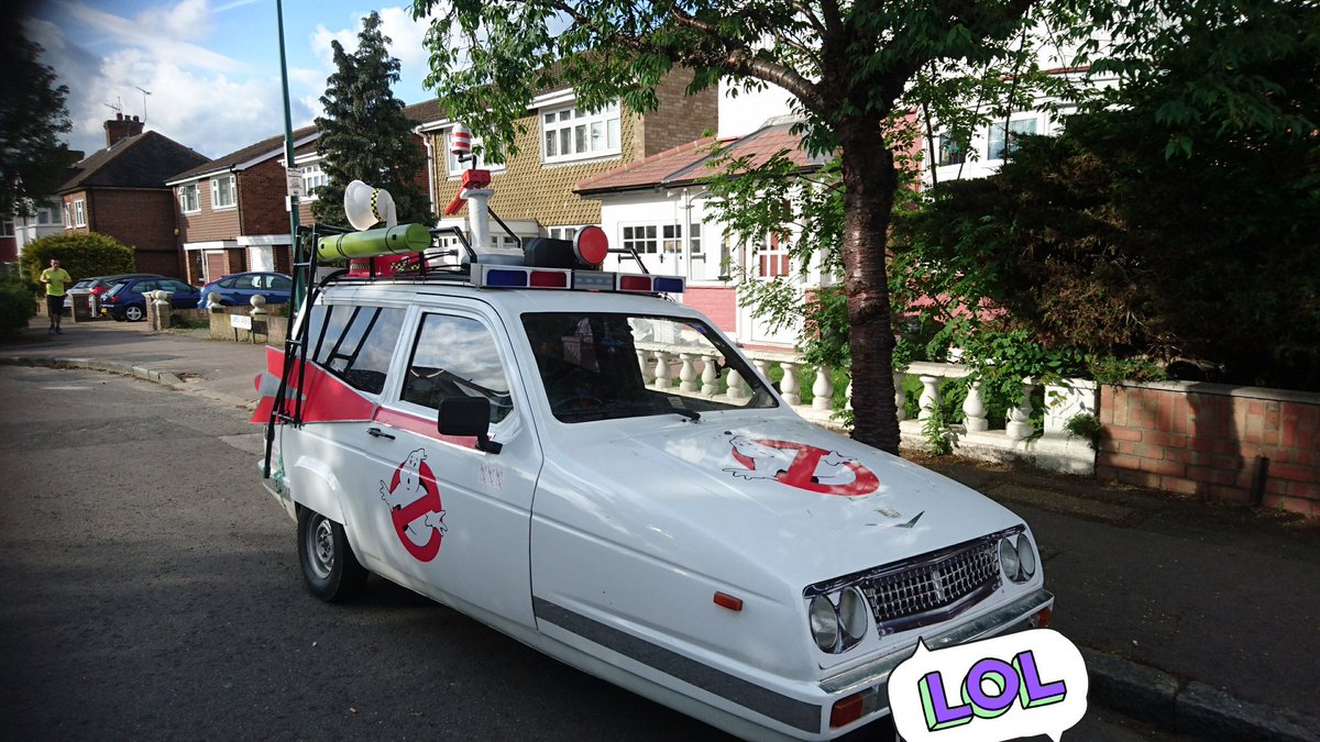 Betty_Blue86's tweet photo. Endeavouring to source car insurance for my son, yes he's a youth but £7000 it might as well be this crazy Robin Reliant #twelfty£hilarious https://t.co/Xq58Yy1pN1
