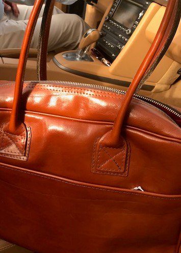 Customized #ladies #leatherbag with a lasting memory #Original #luxury #birthdaypresent #atelier @misstulin