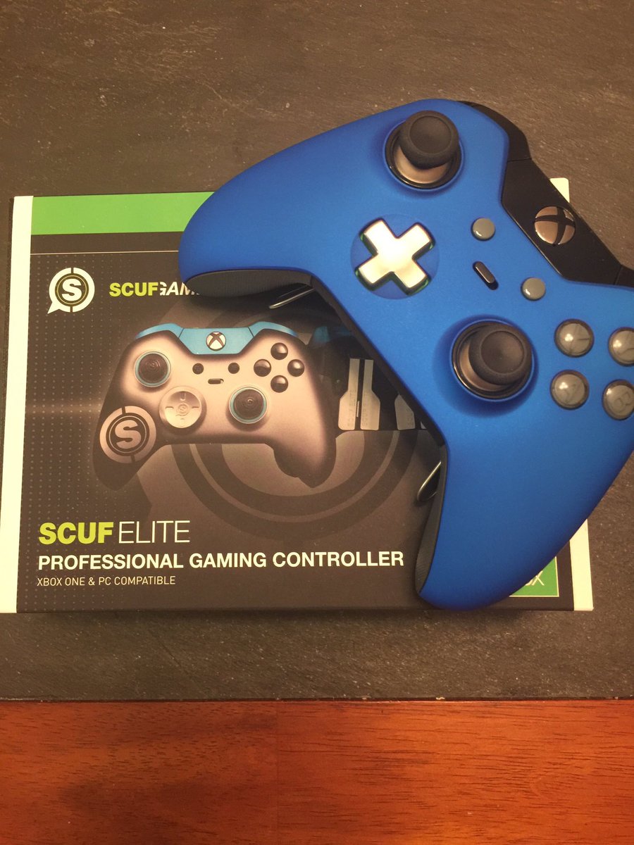 BurgerFreshh's tweet image. Time for a giveaway! At 5k followers I will be giving away a SCUF Elite Controller. RT, Like and Follow to be entered!