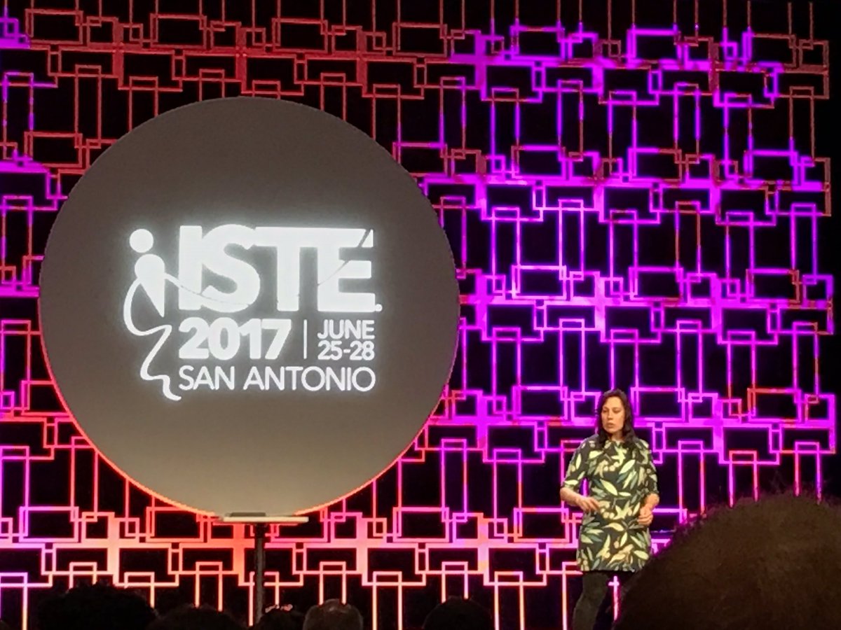 WimBibliophile's tweet photo. Tools inspire and enhance possibility! Ss need art for their hearts. #edtektalks #ISTE17 @art_cathyhunt @StephanieRosieG https://t.co/HgHMjhYNyy