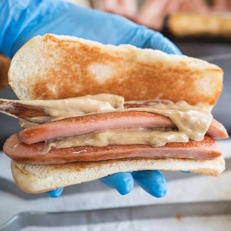 NewRochelleArts's tweet photo. Walter's Hot Dogs will be at Hudson park on Wednesday for our Summer Sounds Concert Series! #hotdog #Waltershotdogs https://t.co/4MnBYQHuLx
