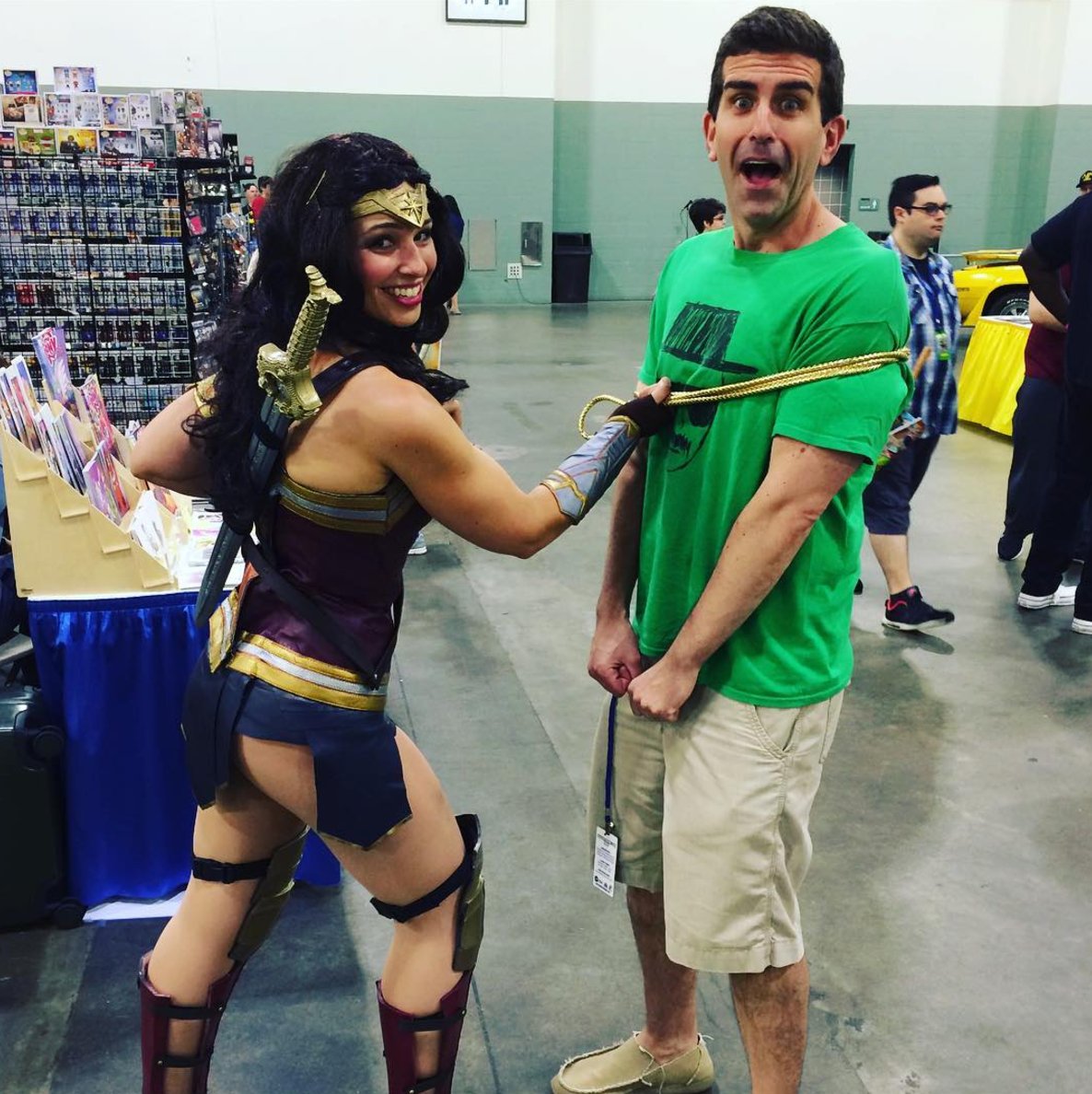 mattynickwaaf's tweet photo. Thnx to everyone who came out to @MassiveComiccon this wknd. Especially this sassy lass who forced Nick to tell her the truth! #showerbeers https://t.co/6L9RQqm7Nx