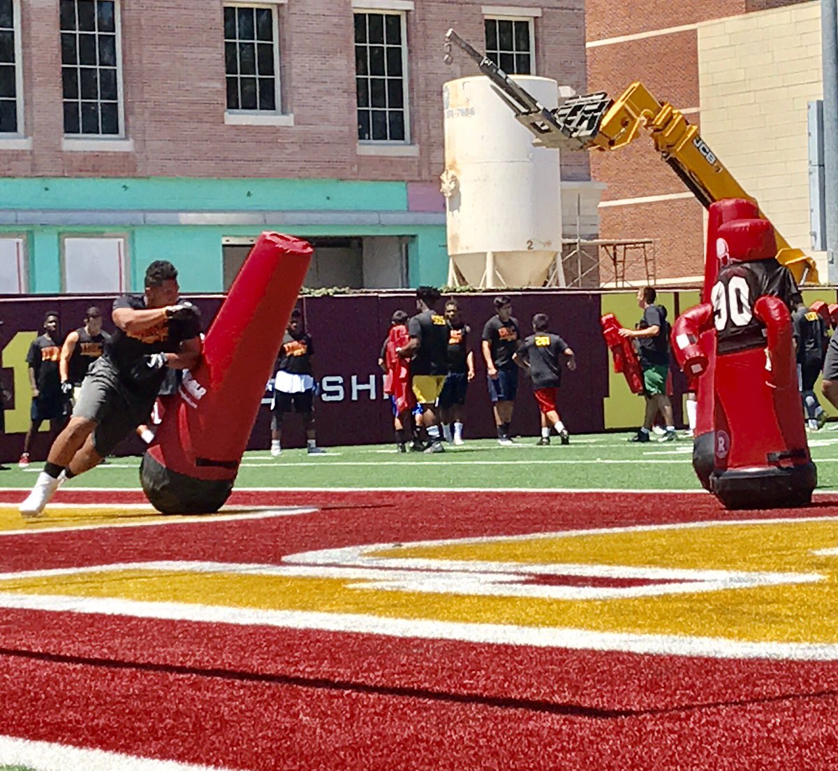 brooksmaile90's tweet photo. Had a great time at USC camp! Thank you to all the coaching staff and new friends! Learned a lot! Fight on! #Usccamp #PVsUp #CB4L https://t.co/if1RgNY0wM