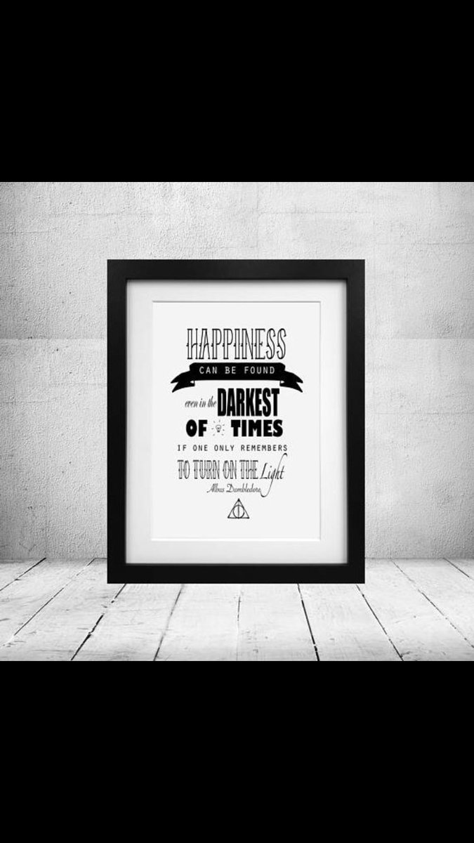 lunasloft's tweet photo. Who else is struggling to believe it's TWENTY YEARS since the first Harry Potter book came out?! #harrypotter20 #HarryPotter20thAnniversary https://t.co/36HQrl0K6h