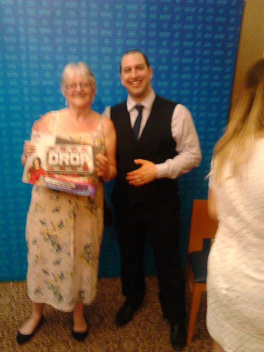 CarolLyman's tweet photo. @Jackpotjoy #royaldayout had an amazing time ty all and what an experience been liveeee on hbhy lol was brill go team Betty 😜 https://t.co/OaW50jlKBu