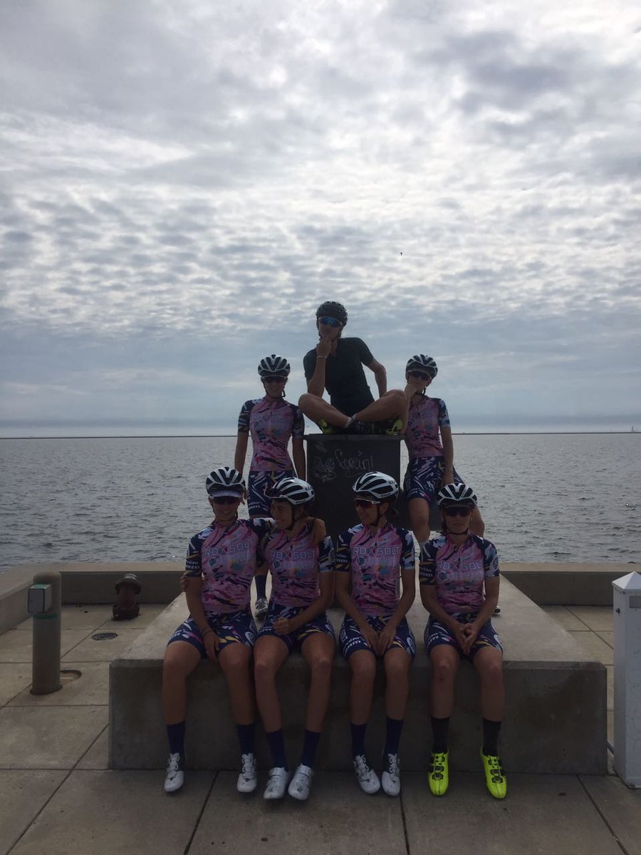 Always bitter sweet at the end of a long trip. Thanks for the opportunity <a href="/Voxwomen/">Voxwomen</a> &amp; @roxsoltattaquer and thanks for the fun "Merica"