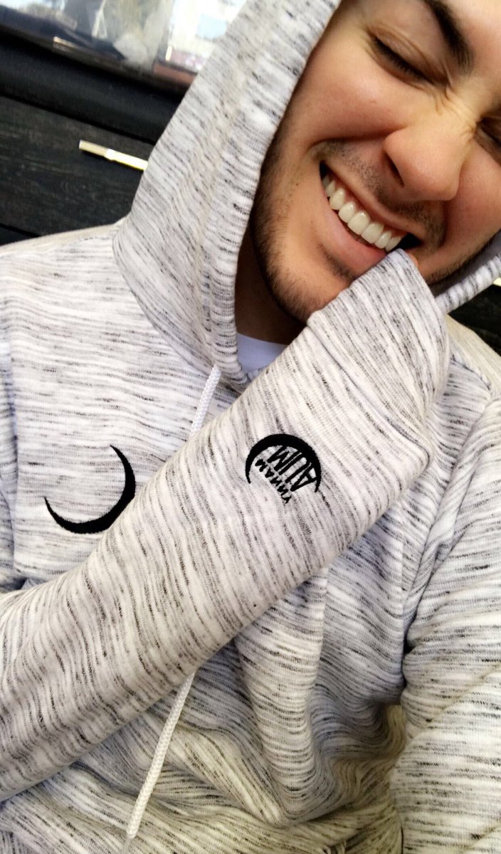 MannyMua733's tweet image. Manny MUA merch coming SOON! Omg 😍❤️😍 who's ready?!?