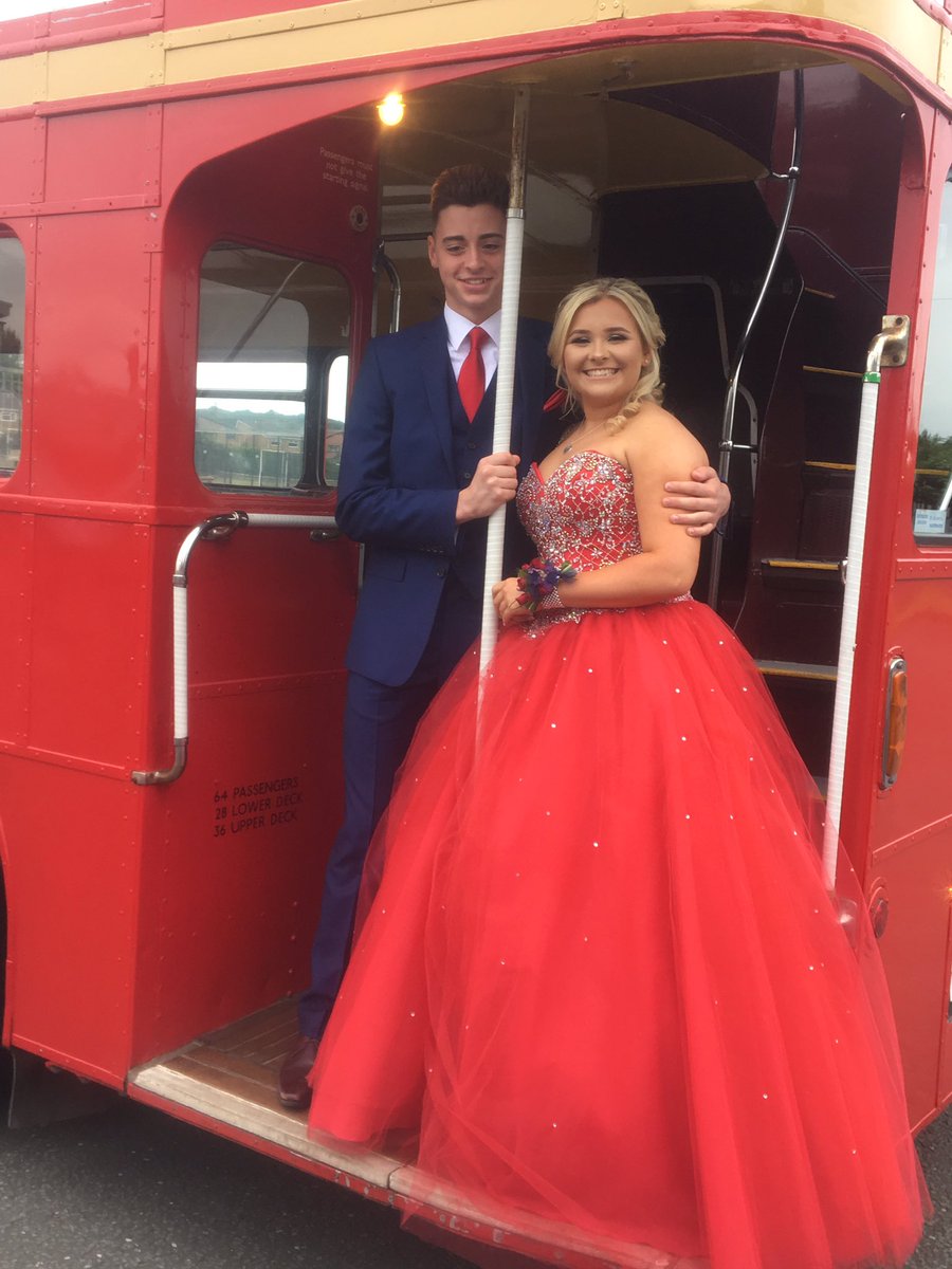 Samrobs71's tweet image. #schoolmates #swimmates #promdate xx