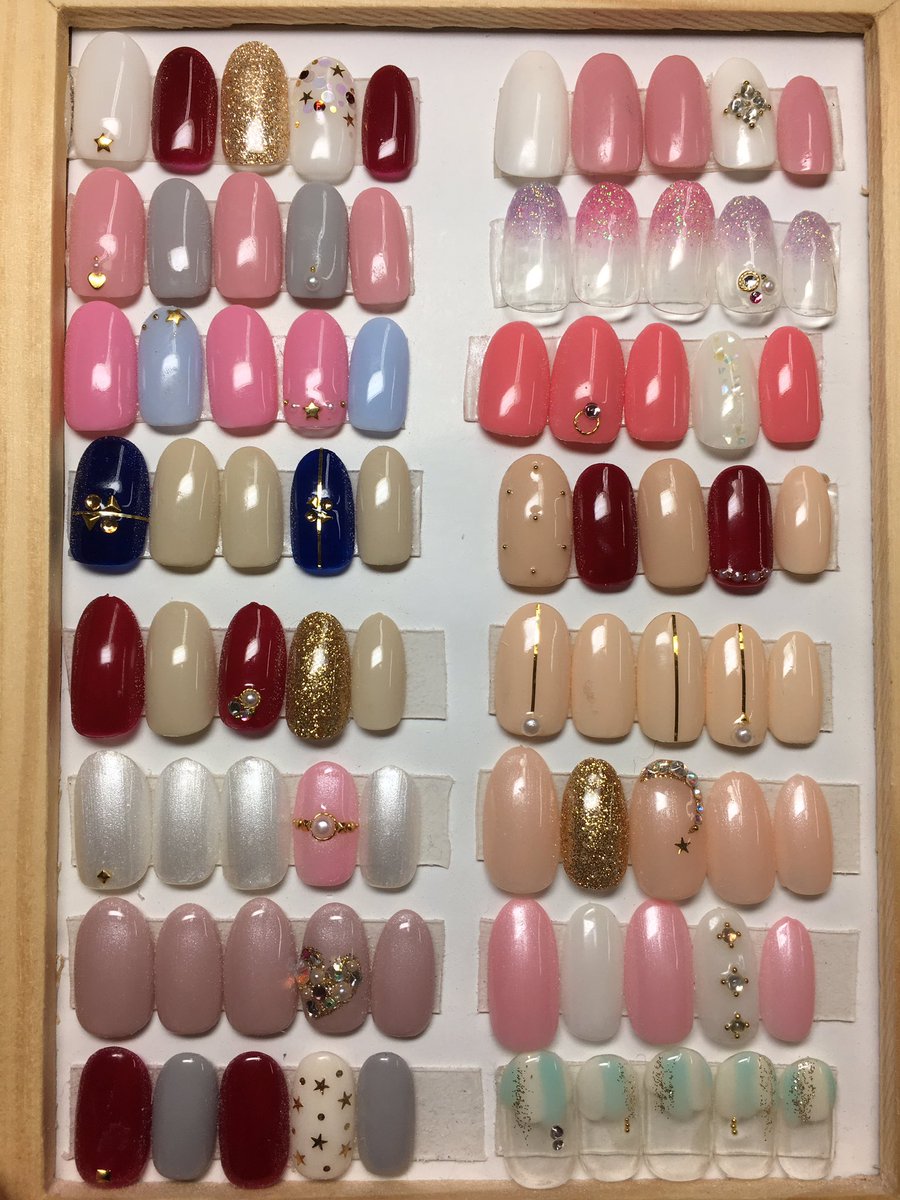 am0dkAIcsMACYwE's tweet photo. 【オフありハンドモデル募集！】 
本日27日 《新宿》
🕒12:30〜14:00
🕒14:30〜16:00  
🕒17:00〜18:30
🕒19:00〜20:30 
画像のデザインの中からお選びいただきます。
注意事項をお読みになり、お手元の写真を添付しDMにてご連絡ください。 https://t.co/SxioWP2b1m