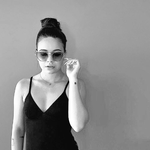 — Loving him was R E D