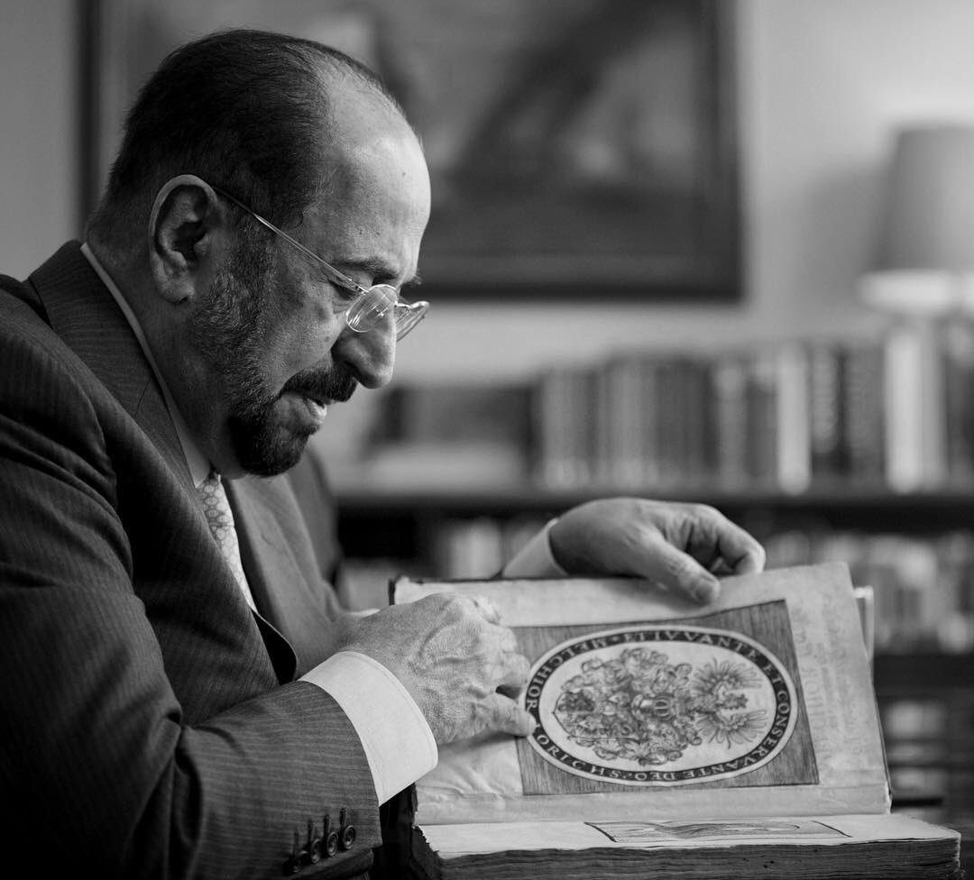 وسم #الشارقة_العاصمة_العالمية_للكتاب_2019 الوسم الرسمي المخصص للاحتفال باللقب وبإنجازات الشارقة في الثقافة والمعرفة وحب الكتاب، لنشارك معاً