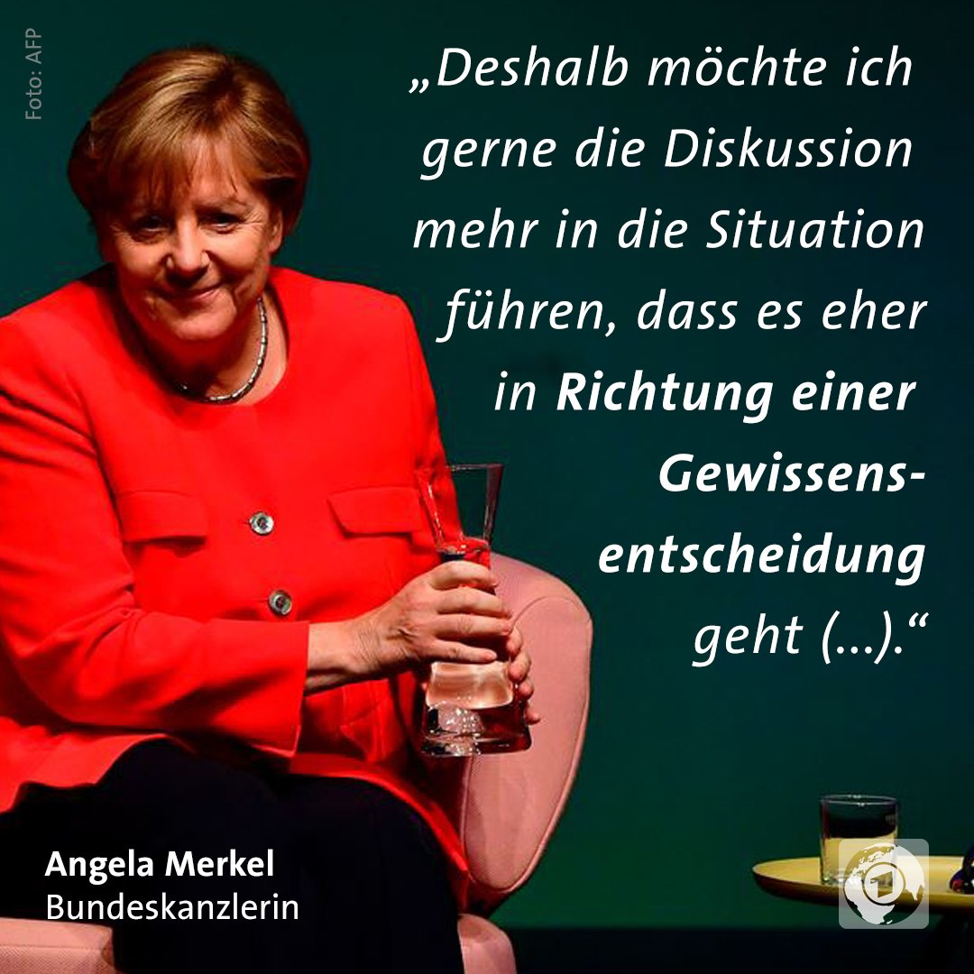 tagesschau's tweet photo. #Ehefueralle? Angela Merkel hat bei einer Veranstaltung in Berlin einen möglichen Kurswechsel angedeutet. https://t.co/VWjd74uMw4