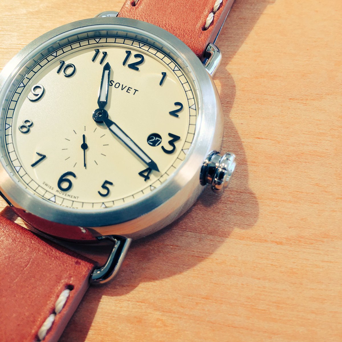 HMS_WatchStore's tweet photo. TSOVET 🇺🇸<ソベット>

パーツもオリジナルで作られ、こだわりのつまったTSOVET!

#hmswatchstore #usa #tsovet #ソベット #時計 #腕時計 #表参道 #原宿  #watch https://t.co/D1iOTBZ7NV