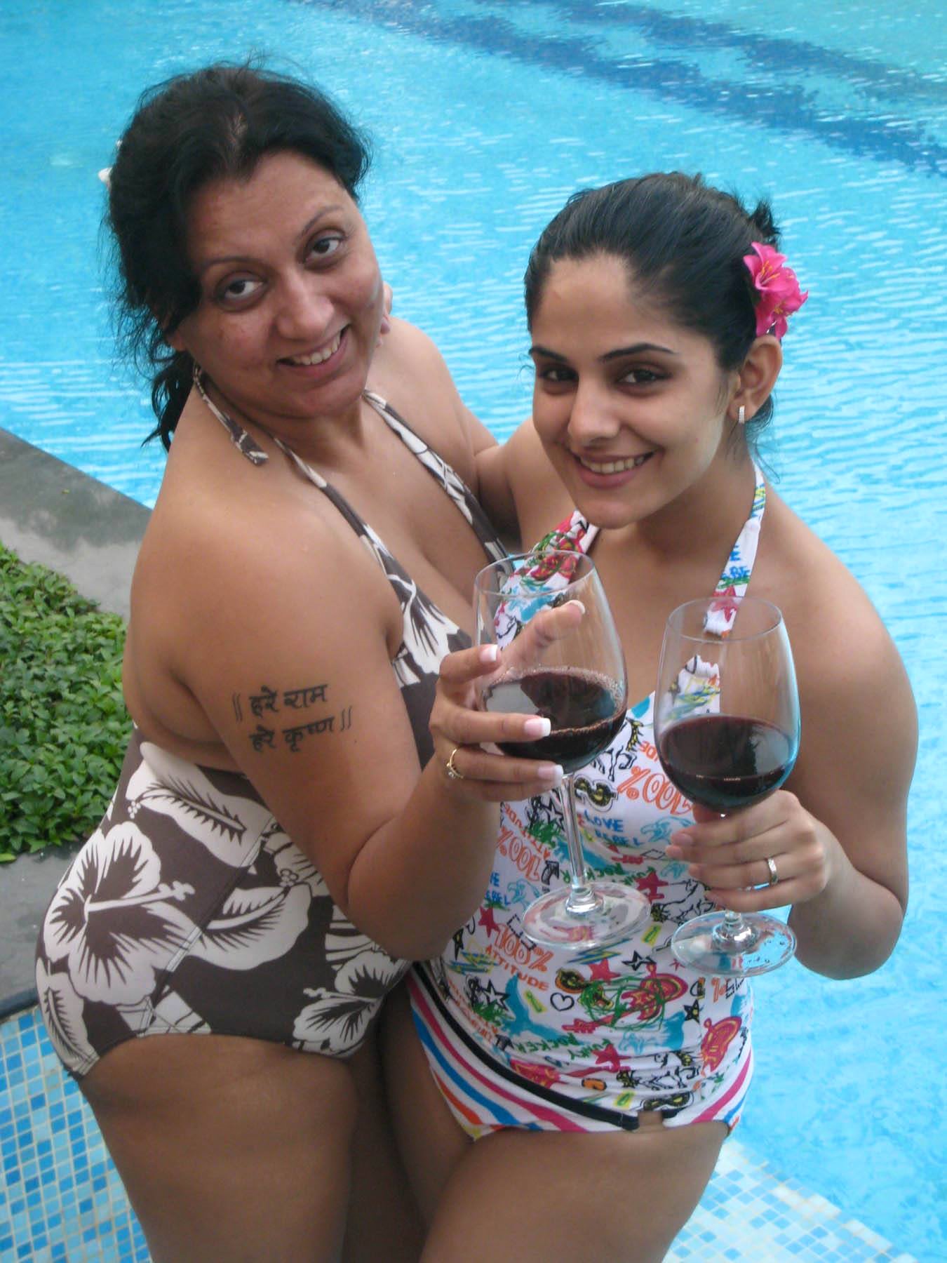 indian mom bikini - shadowwalkersintl.com.