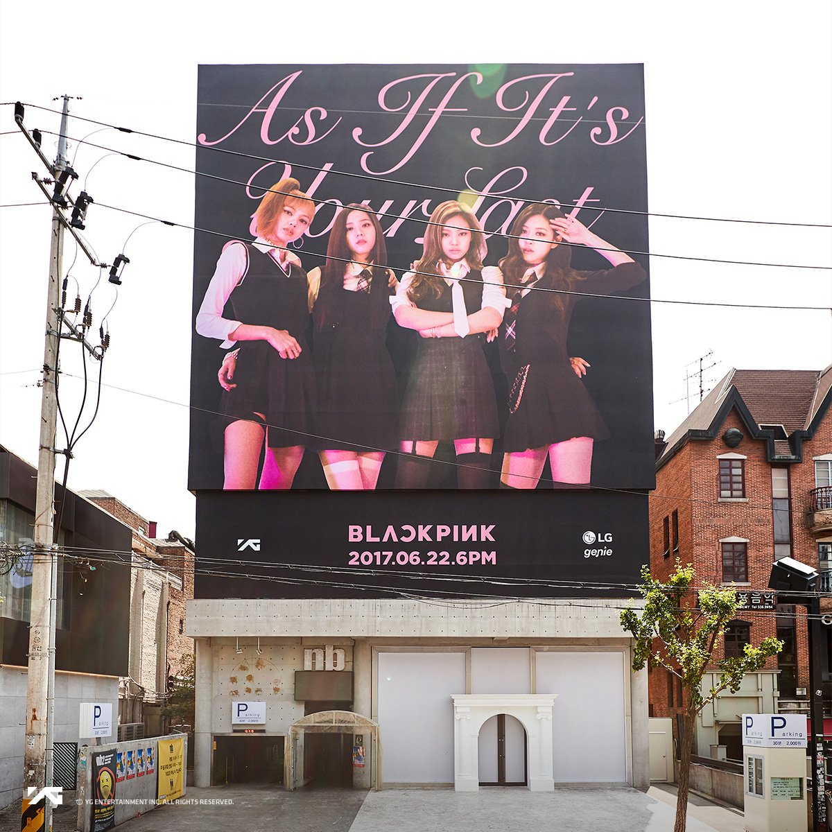 ygent_official's tweet photo. BLACKPINK - POP-UP STORE]
More info @ https://t.co/4s5CqDaIpm
#BLACKPINK #블랙핑크 #POPUPSTORE #마지막처럼 #ASIFITSYOURLAST #YG https://t.co/YBFmc2XEu7