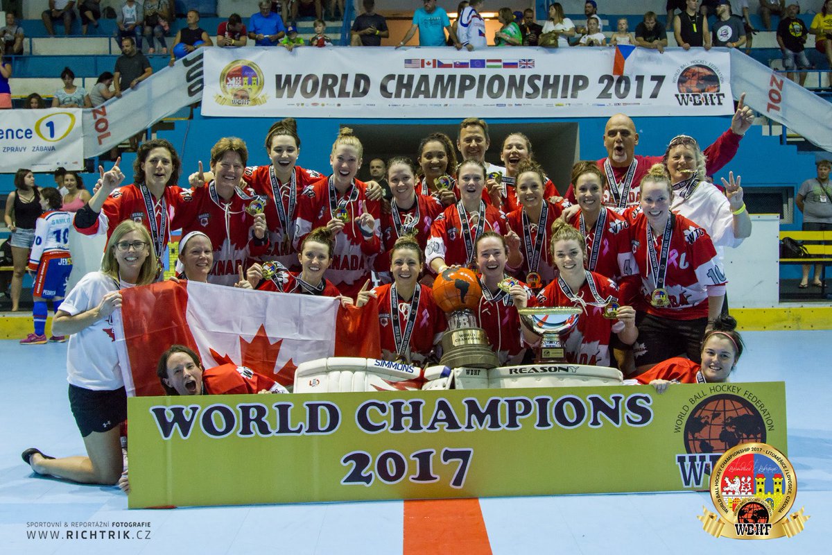 WBHFinfo's tweet image. WOMEN World Champion 2017 - Canada 🇨🇦🇨🇦🇨🇦🏆