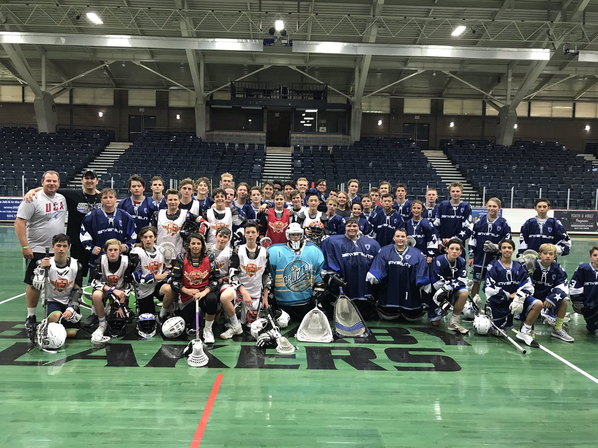 calilaxallstars's tweet image. From us bantams on the #bctour good luck to @CDLAX7 and midgets in the east @AllCanadaGames  #pride