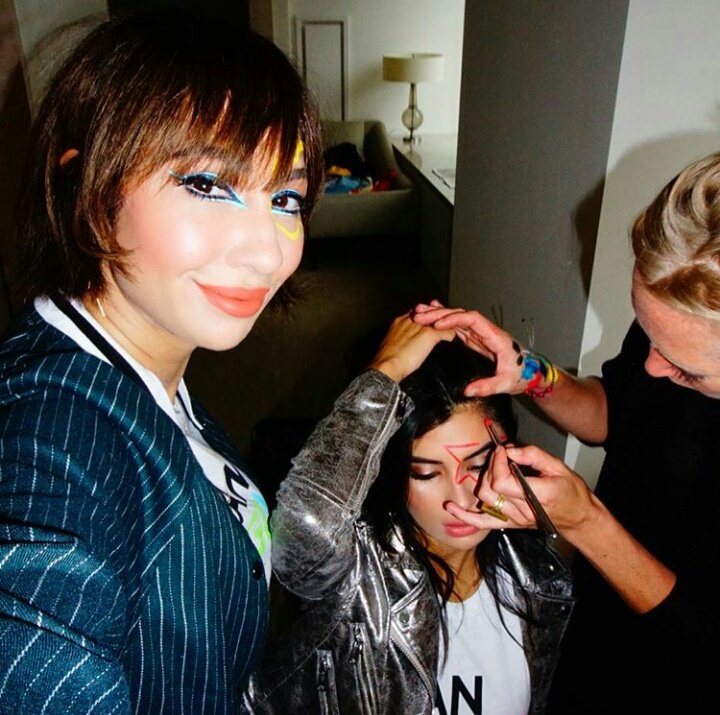 flaritzabr's tweet photo. NÃO ACREDITO QUE ME APAIXONEI OUTRA VEZ POR DIANE GUERRERO E JACKIE CRUZ https://t.co/FGWgZnC879