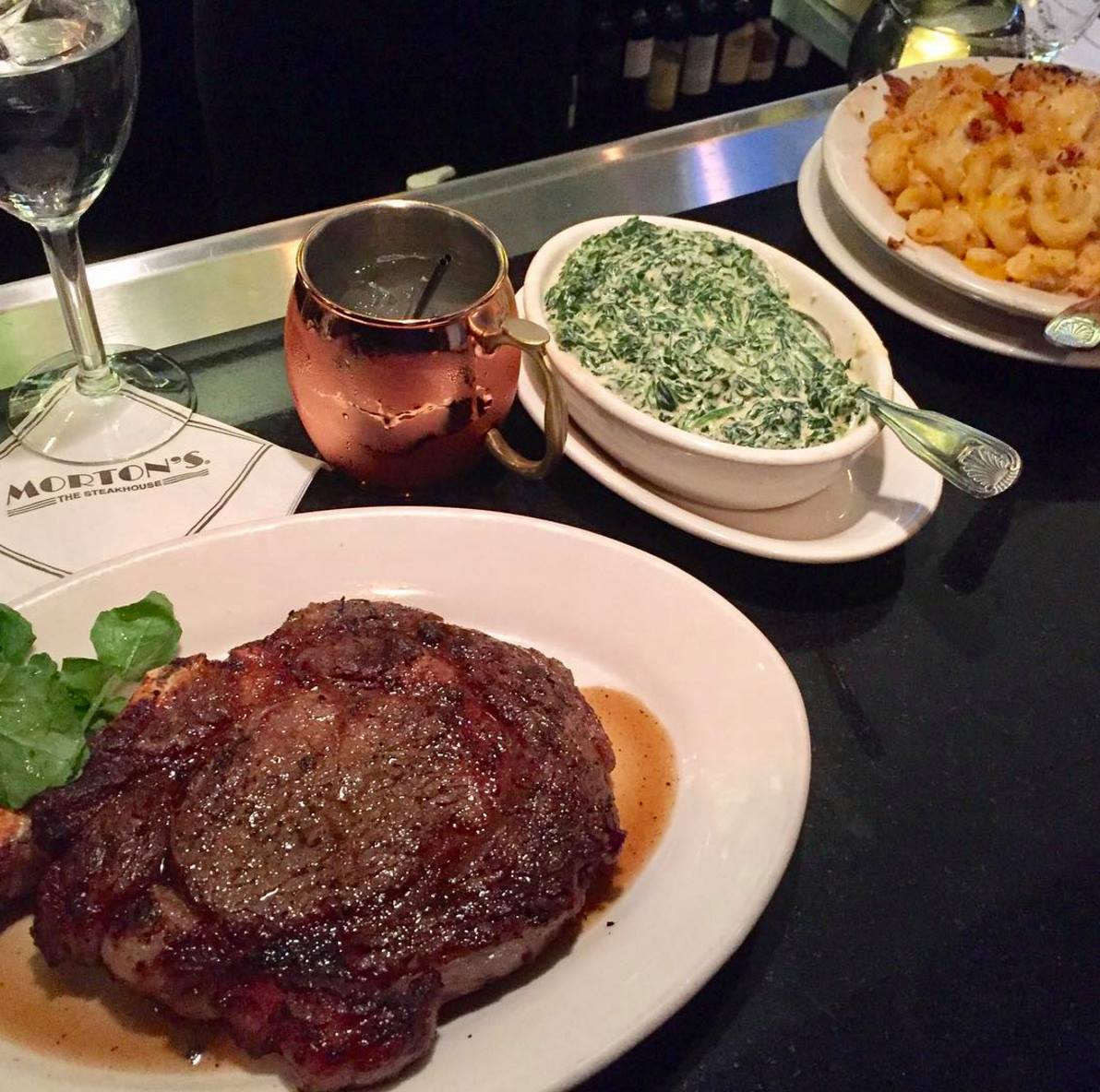 MortonsMexCity's tweet photo. Por dónde empezamos? #ProbablyTheSteak
IG: drmoose77 https://t.co/glGm24eJ9j