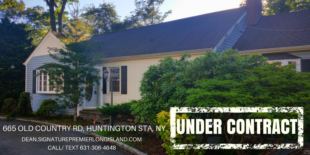 🏡 #UNDERCONTRACT|665 Old Country Rd, Huntington Sta, NY 📝
Call or text @d_lykos 631-306-4648 🐺 #DeanLykos #Wolf #Realtor #MondayMotivation