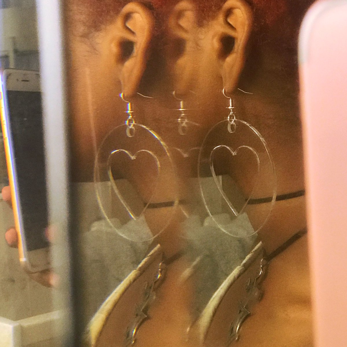 ziplockshorty's tweet photo. 🌸✨earrings are back ✨🌸 dm for styles i have in stock/custom orders! colored plastic + glitter coming soon 💖 https://t.co/NEkzyZ1pps