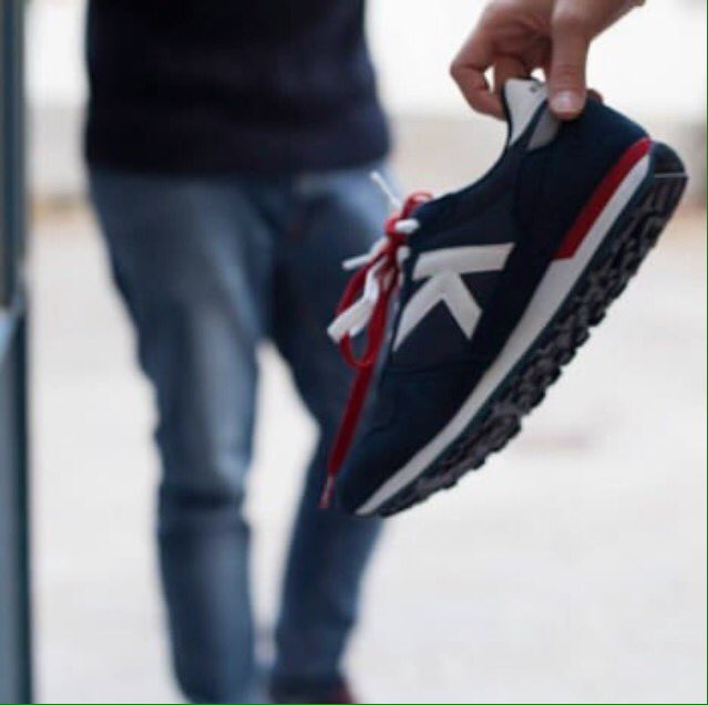 grupoilmerletto's tweet photo. Saca el retro a la calle con #Kelme #SportAthletic #CCArca #Casual #Retro #Deportivos #Moda #Ventasonline #EnvíosATodaVzla https://t.co/yjyjBwBZER
