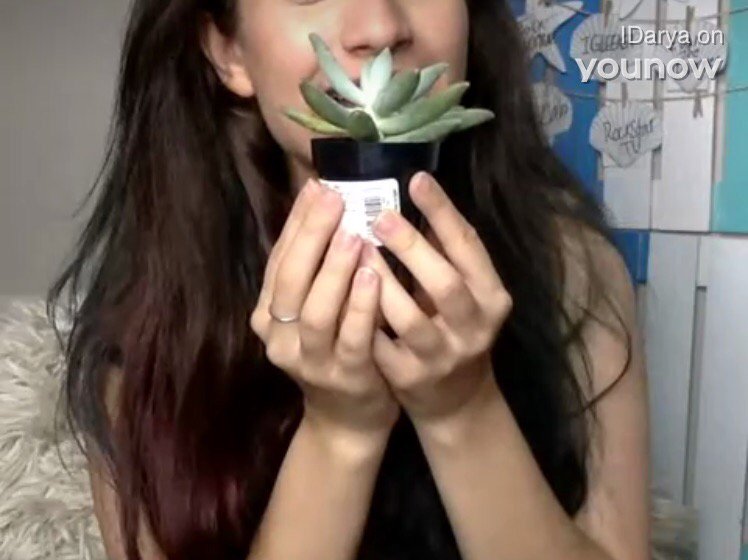 itsconorb's tweet image. 🔴 LIVE @IDaryaaa on #YouNow younow.com/IDarya/1644706…