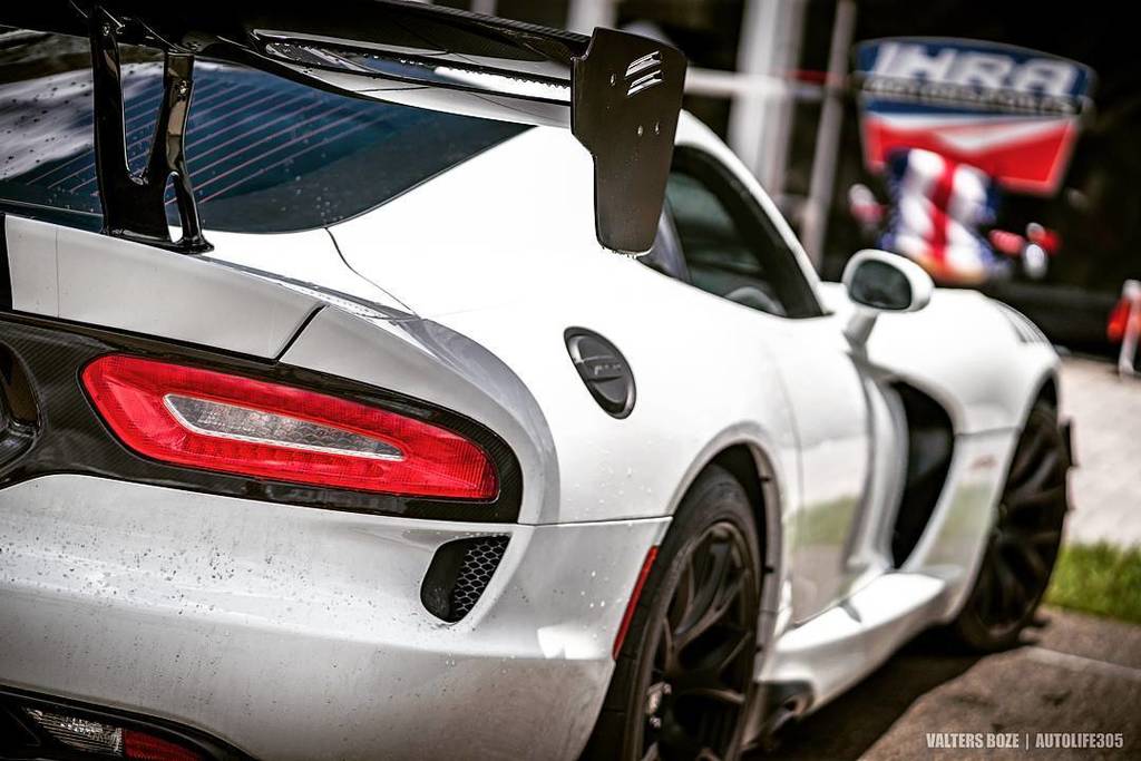 AutoLife305's tweet photo. 📸 @valtersboze .
#racepbir #pbir @racepbir  @monkeyinparadise  #monkeyinparadise #porsche #911turbo #lamborghini #huracan #lambo #madwhips … https://t.co/AVIqynvp9F