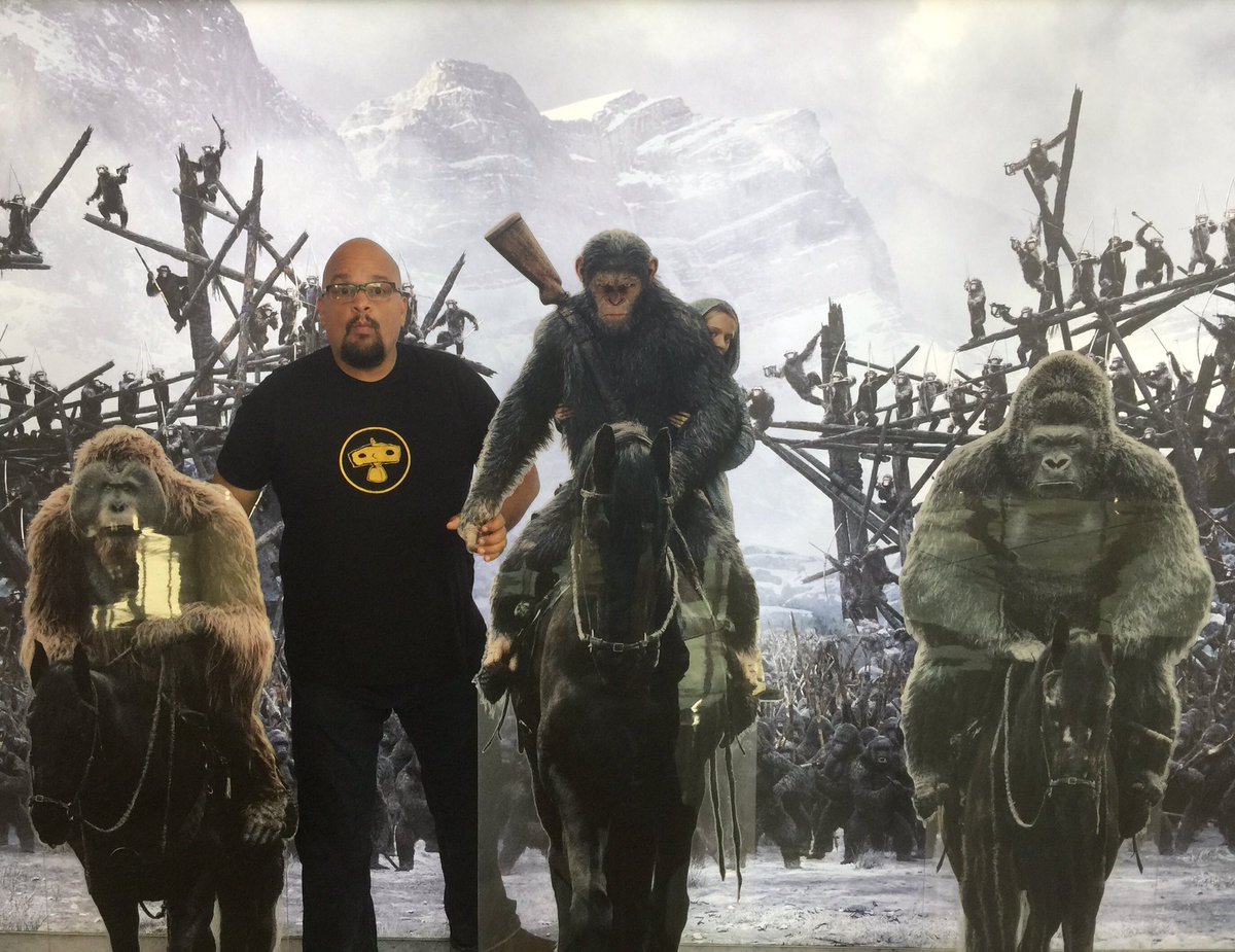 NukeTheFridge's tweet photo. #Retweet &amp; #Follow @NukeTheFridge + @ChineseTheatres for a chance to win free passes to #WarForThePlanet (@ApesMovies) https://t.co/xvcoYum4sx