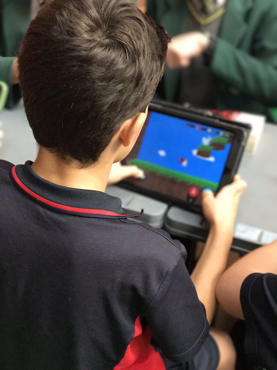 #Cybersafety awareness game! Showcasing our work in year 8. Some great educational examples well done! #stem #edu #pbl <a href="/mrjjurd/">Jack Jurd</a> <a href="/shortcomp/">Kelly Bauer</a>