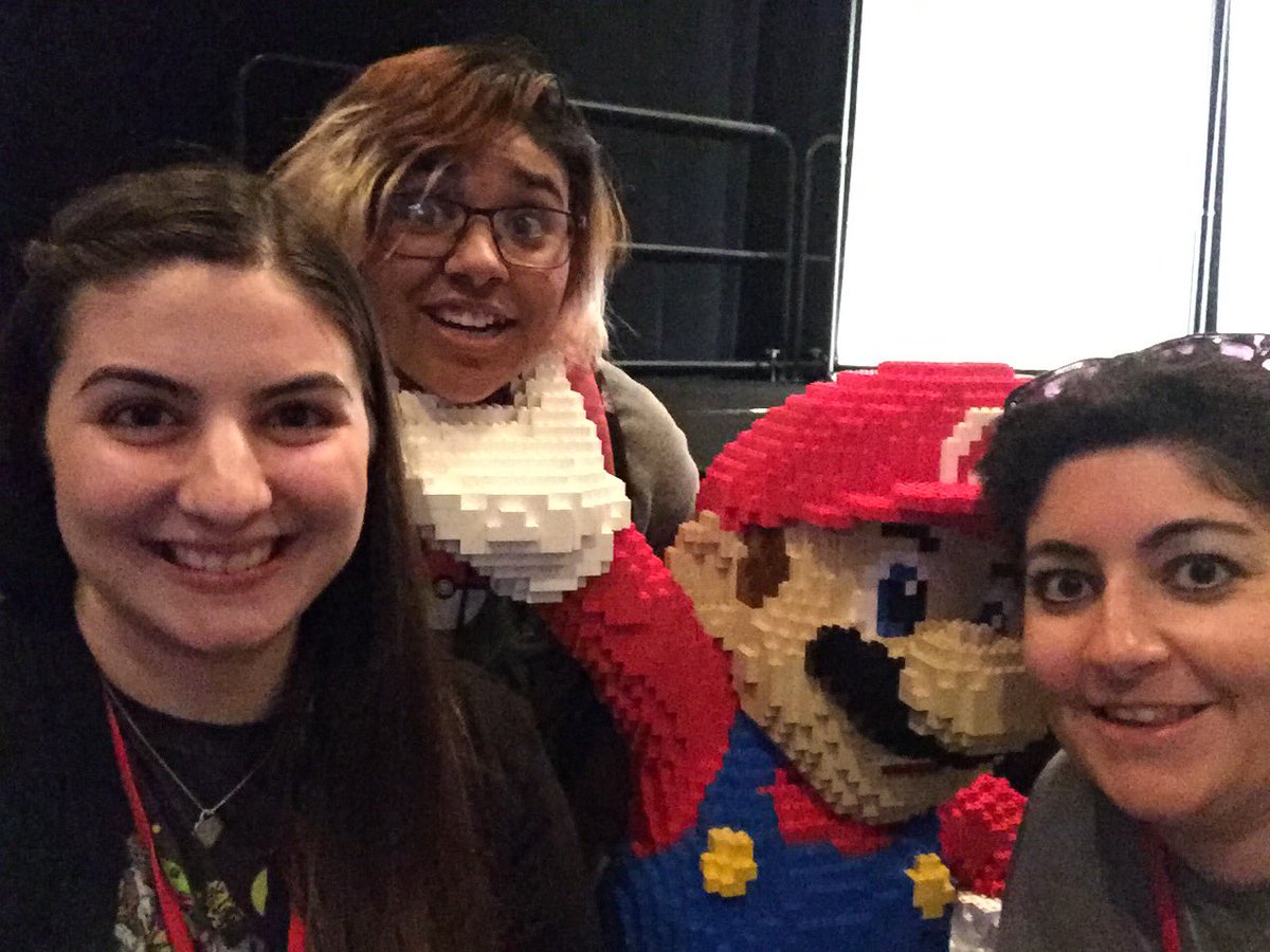 Regal_Con's tweet photo. Special shoutout to one of our staff/exhibitors @JenRaineSmart Check out her amazing #legoart  that was @Regal_Con ! Thx for everything!😀 https://t.co/S15XyRT37v