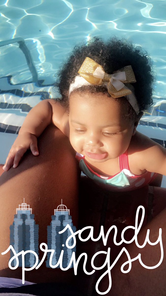 kennidee__'s tweet photo. She had fun at the pool πππ #LightskinPose https://t.co/gkrWAlQ9AA