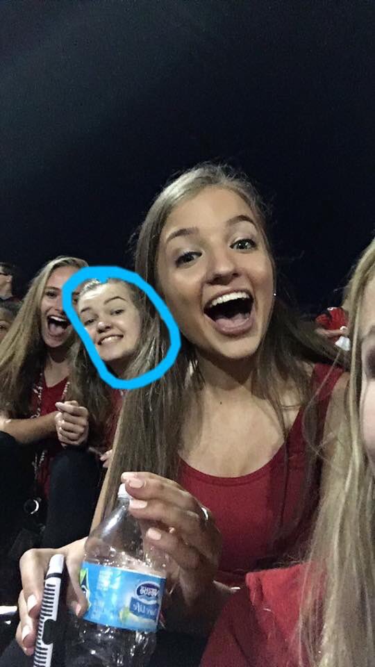 Happy 17th birthday, Madison! (p.s.- you share a birthday with Chandler Riggs) i hope you have the best day  
