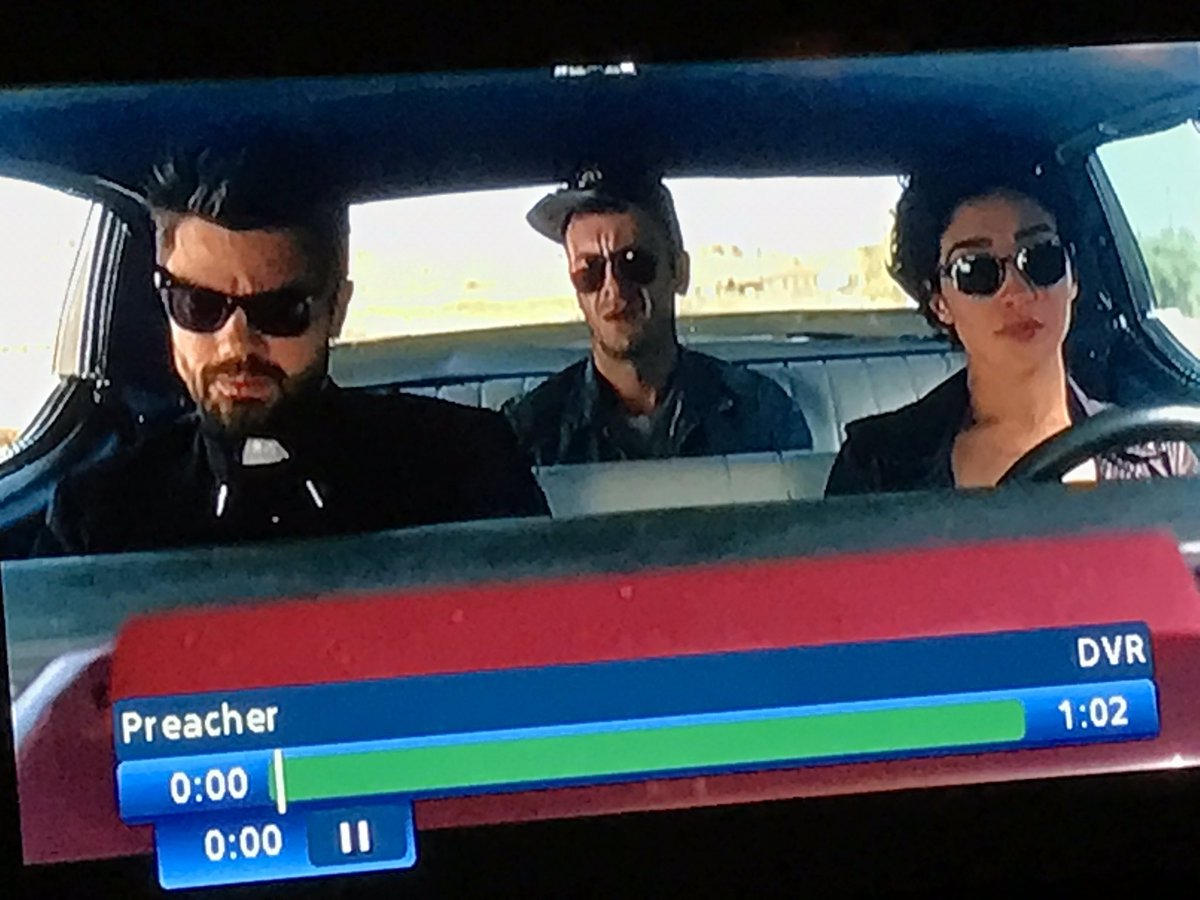 APPLESToNEPiX's tweet photo. Dug up my copy of #HarryPotter1
(1st U.S. run, #c1998), &--cuzA
#PREACHER--imagining THE weirdest
#mashup:
#PREACHERvsPOTTER.
Yer welcome 😁 https://t.co/XJwiM2Uv1f