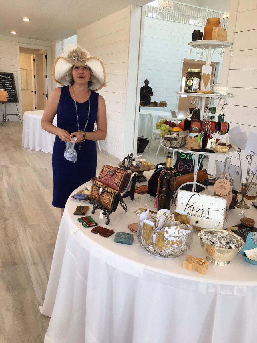EncoreLeather's tweet photo. Getting our table ready. Sonya from GlamGoatSoap shared her table with me. #GlamGoatSoap #EncoreLeatherDesigns #weddings #weddinggifts https://t.co/XIOLj7Sjuf