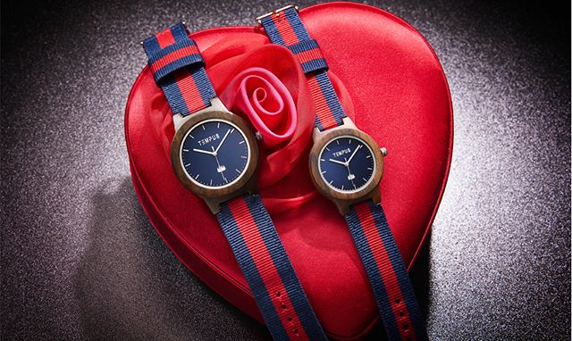 tempuswoodwatch's tweet photo. His and Hers watch from TEMPUS 💕 #pairing #pairwatch #matchingwatches #matching #woodwatches #watchesofinstagram #womw #wristwear #wristfash https://t.co/sBLR0jxMYM