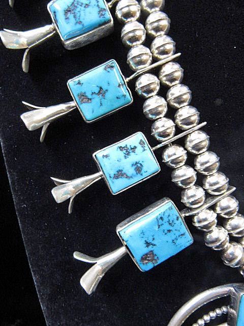 NativePawn's tweet image. #SilverJewelry #SquashBlossom #sterlingsilver #Necklace with #earrings #Turquoise #SouthWestern #Jewelry #ShoNow on 📿goo.gl/14EwpX