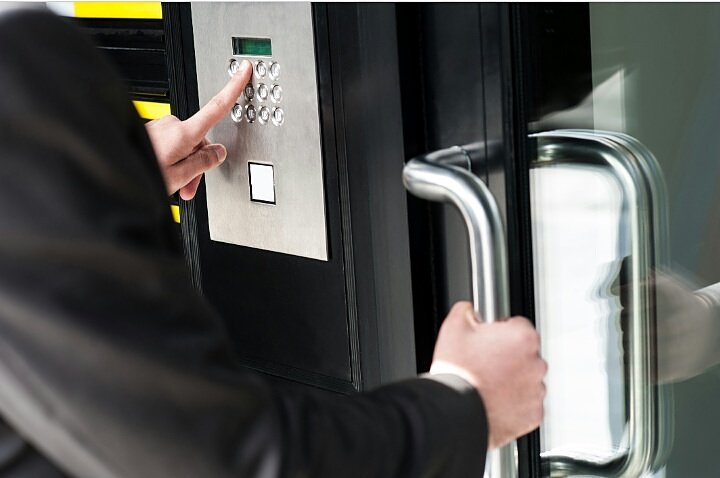 NetwareSystems3's tweet image. Call 0723 495045 or 0724 684894