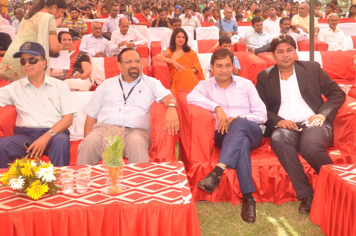 AgileSkill's tweet photo. Agile skills organized PMKVY 2.0 Kaushal Mela at KRN institute of Technology 
@NSDCINDIA @MSDESkillIndia @RajivPratapRudy https://t.co/NsrXUP8DPB