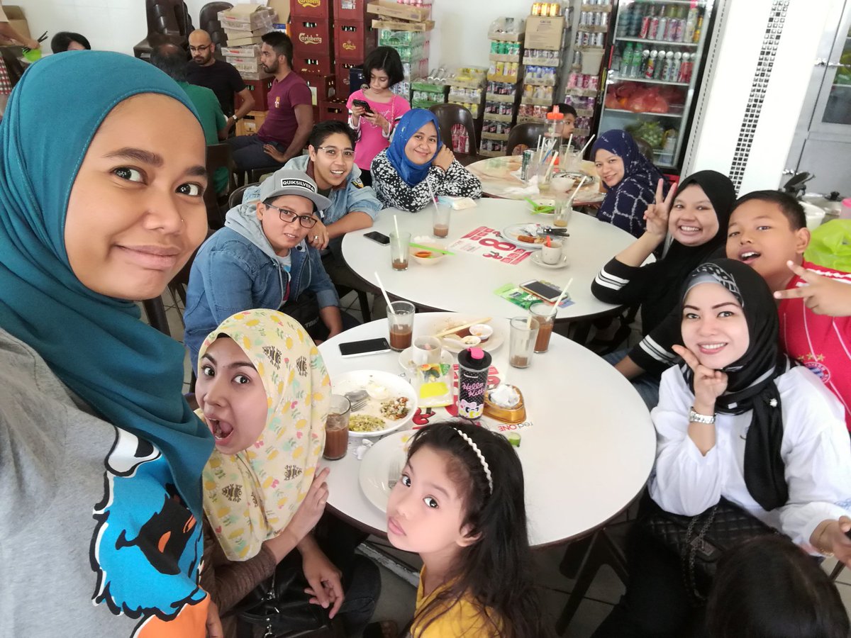 NeddyAngel's tweet photo. ko ingat senang nak kumpul ramai2...huahuahua...#smconventipoh #batch1999 https://t.co/EVffhhDmU1