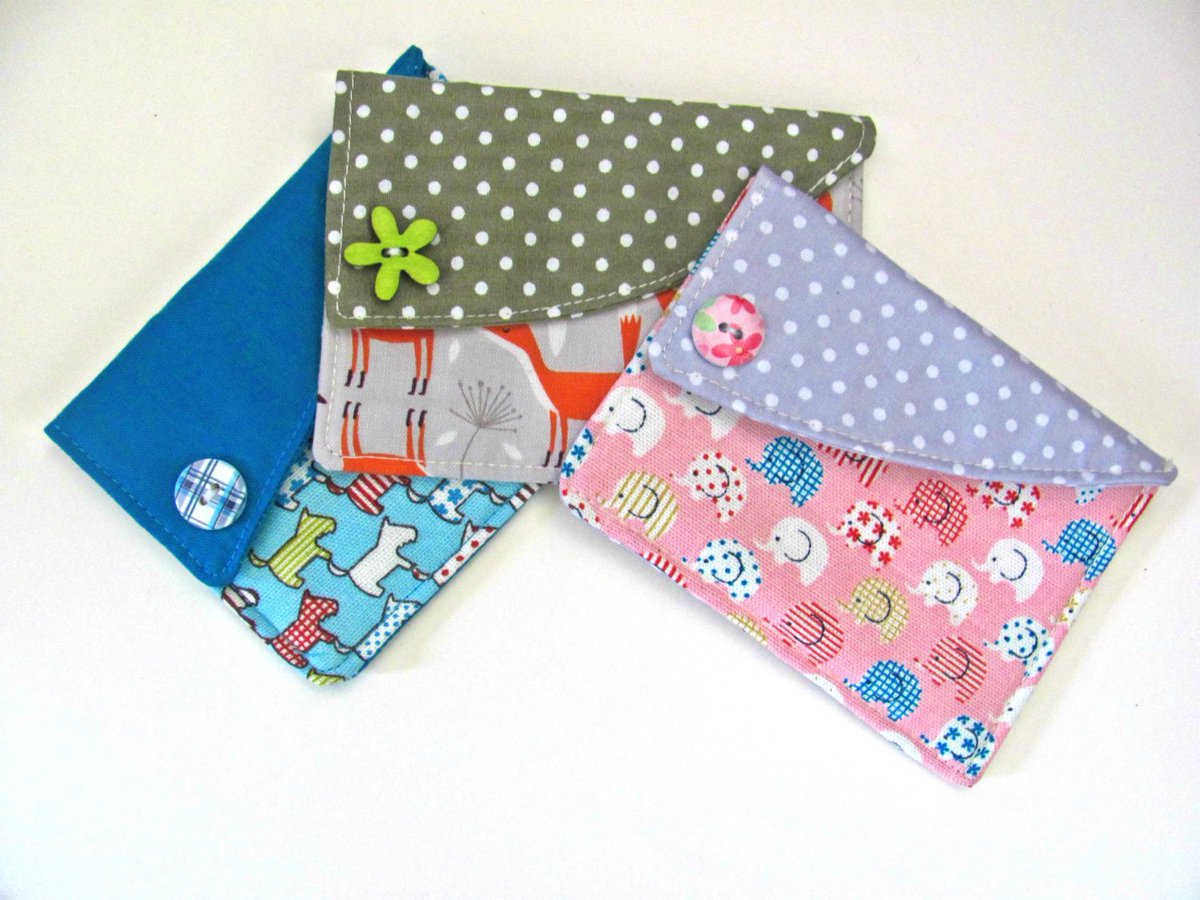 ClaireWDesigns's tweet photo. Credit card holder  Coin purse  Travel documents wallet  Oyster, bus pass, train ticket https://t.co/j4EHURAC3l #coinpurse #teacher https://t.co/S5eJsrg0bO